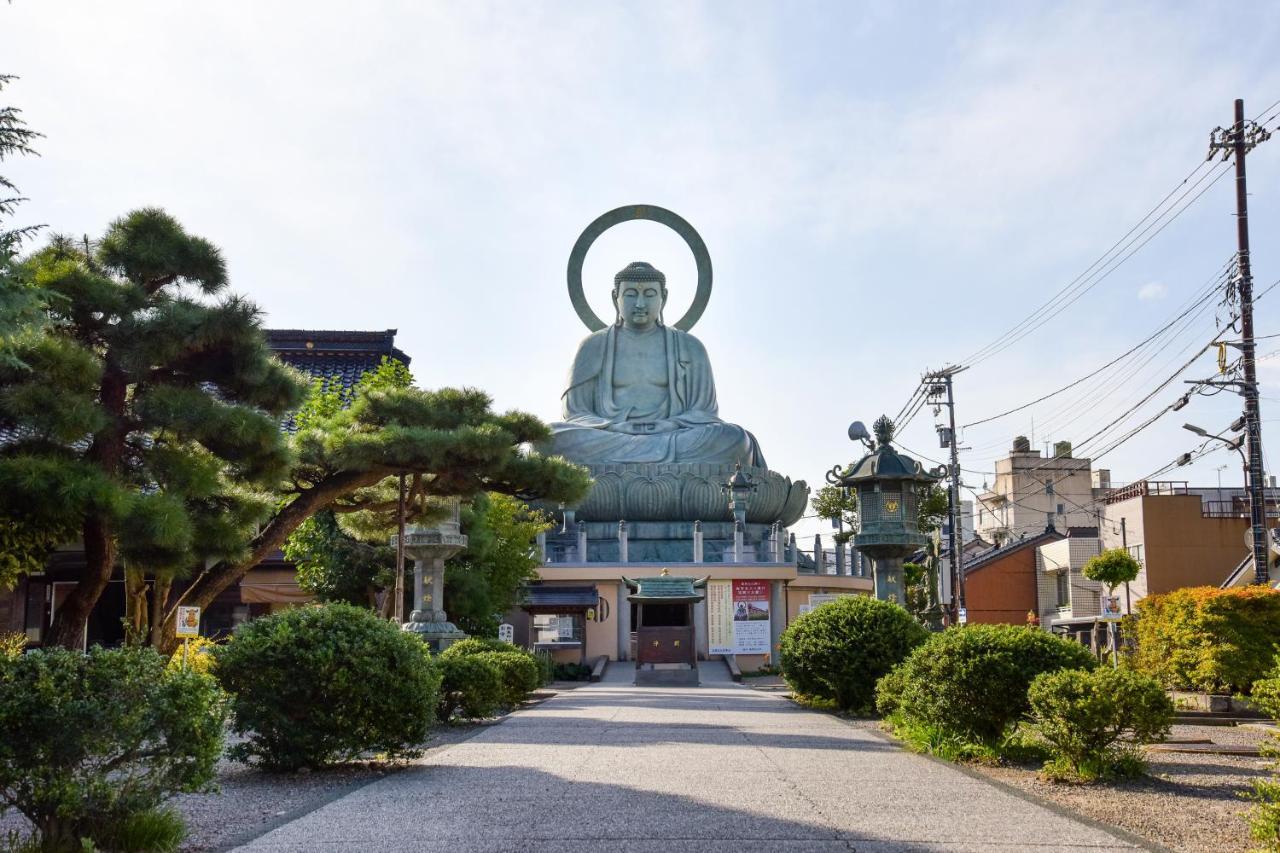 Kadokyu Ryokan Takaoka Exteriör bild
